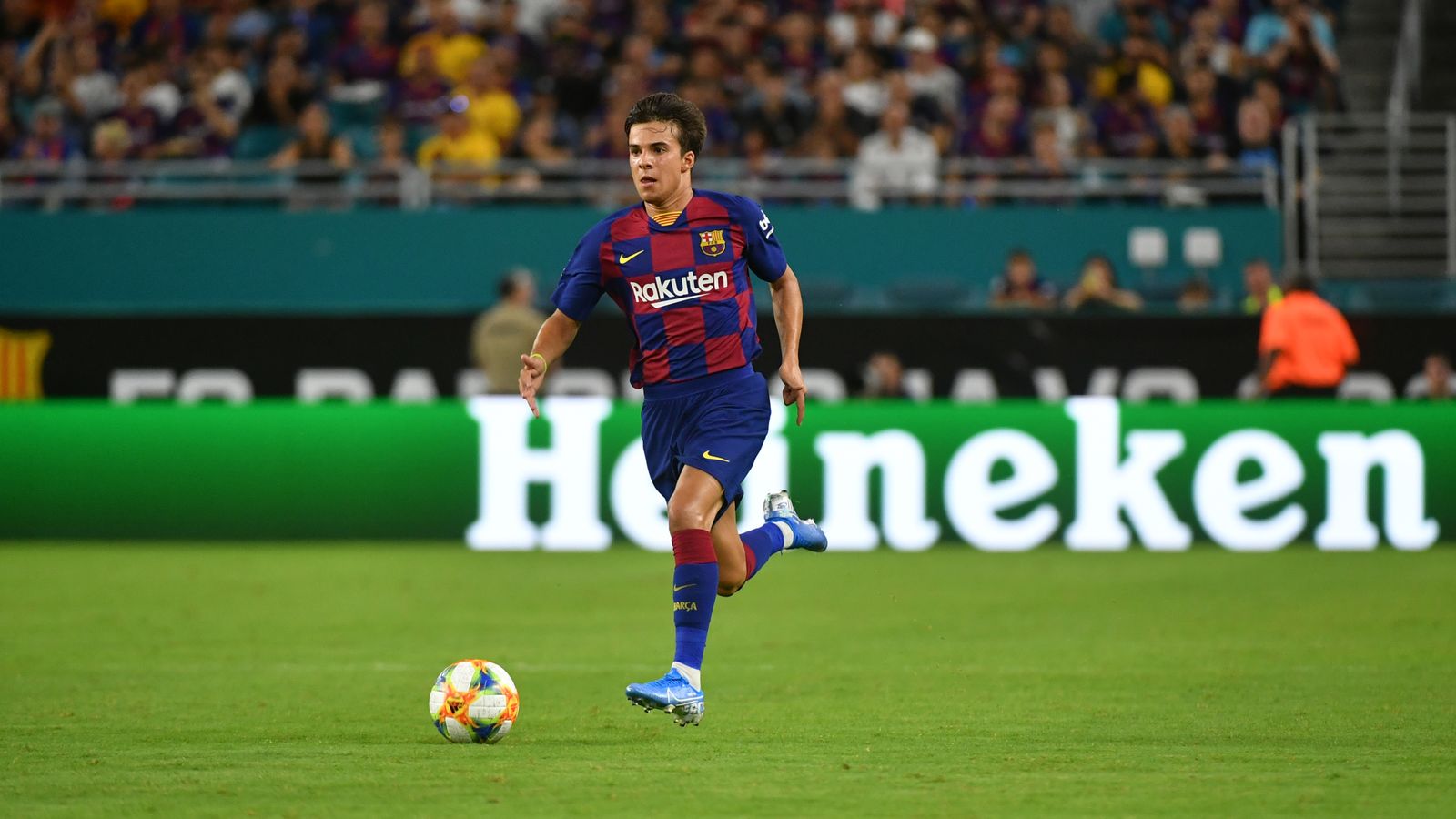 Barcelona midfielder Riqui Puig set to join LA Galaxy - Get