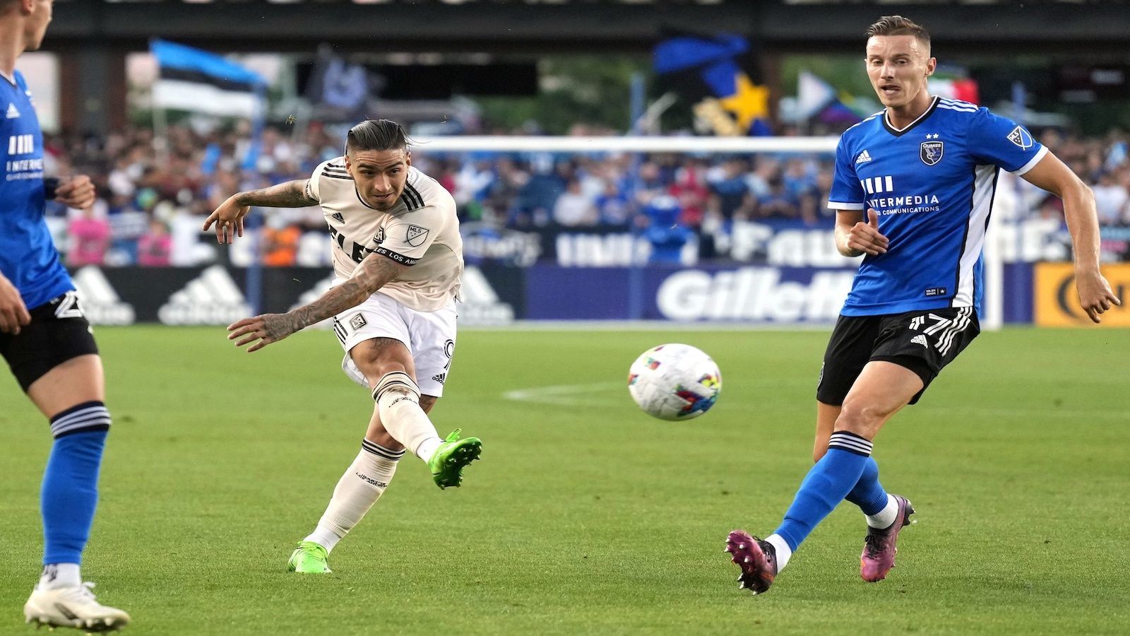 LAFC suffers first loss this season at San Jose – San Bernardino Sun