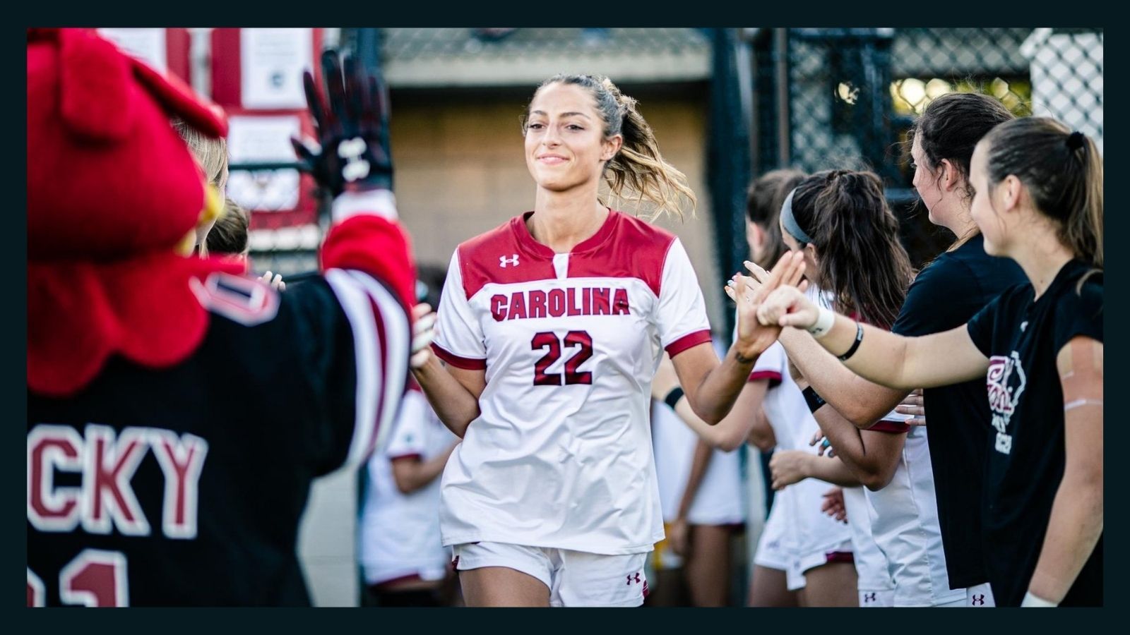 Houston Dash select forward Ryan Gareis from South Carolina in